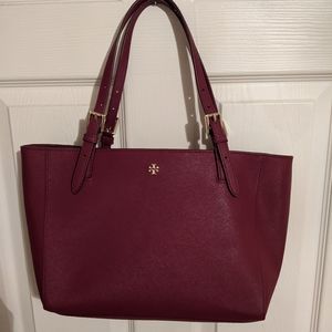 EUC Tory Burch purse
